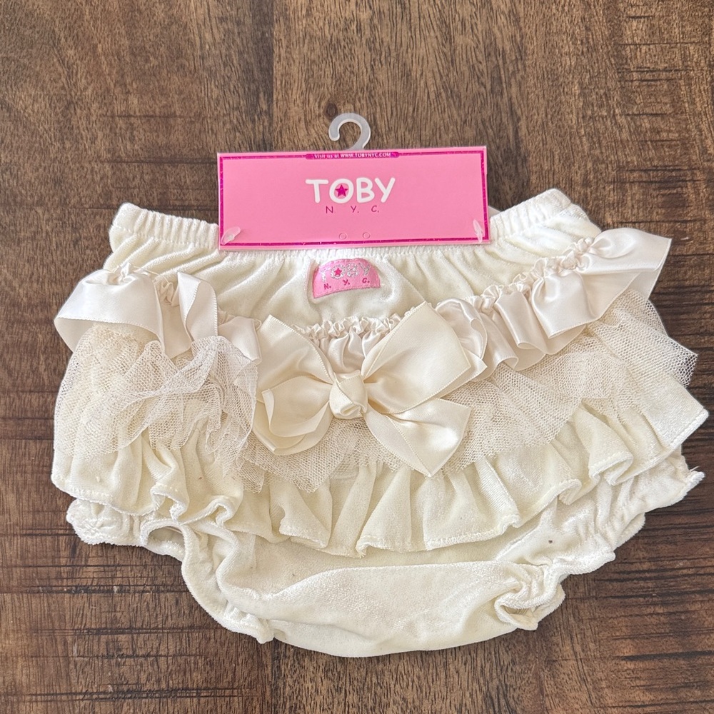 Cream Ruffle Baby Bloomers